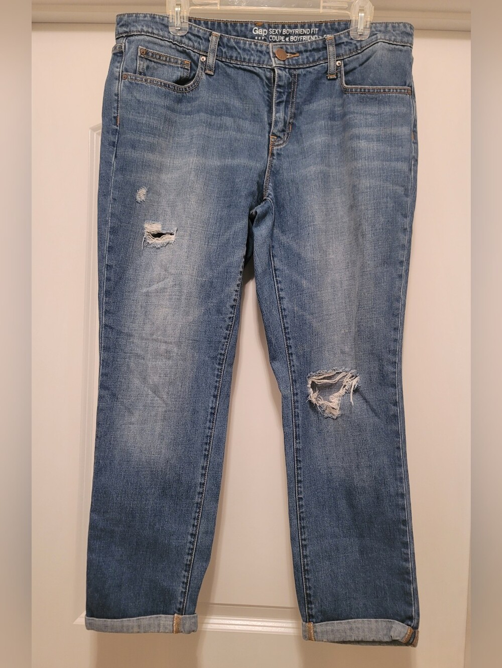 GAP Distressed Sexy Boyfriend Fit Jeans (Women Size: 12 /31r)